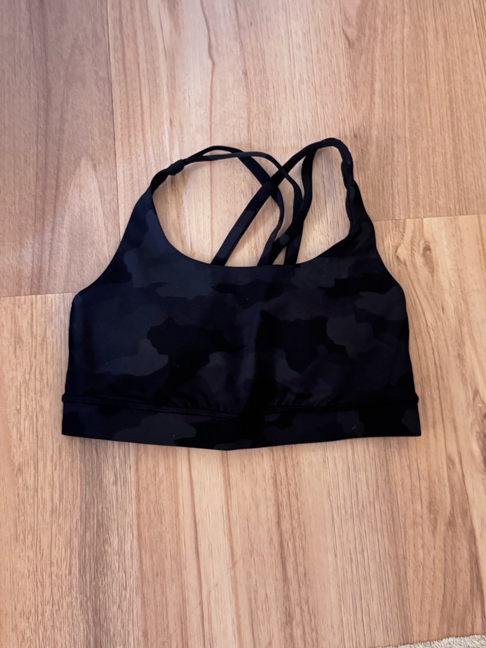 NWOT Lululemon Sports Bra in Black Camo